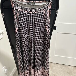 Suzanne Betro Black and Pink Patterned Dress